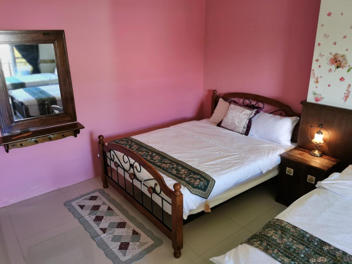 Golden Mary Bed & Breakfast Taitung ภายนอก รูปภาพ