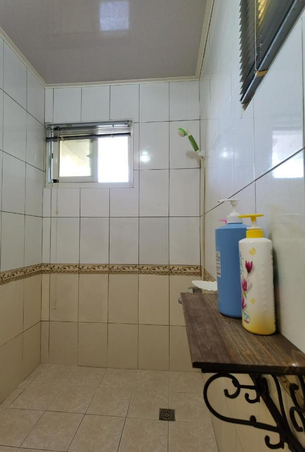 Golden Mary Bed & Breakfast Taitung ภายนอก รูปภาพ