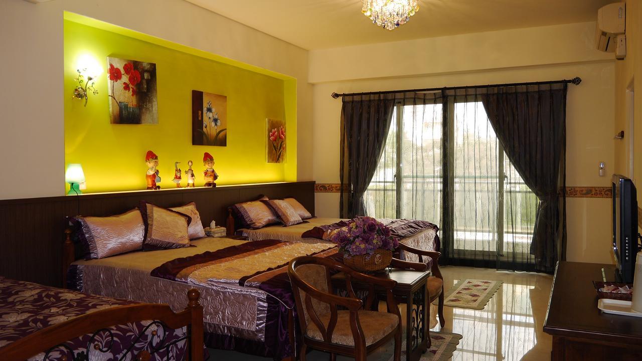 Golden Mary Bed & Breakfast Taitung ภายนอก รูปภาพ